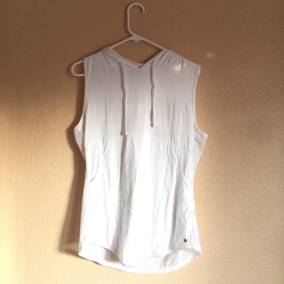 Fabletics - Picture 3 of 8